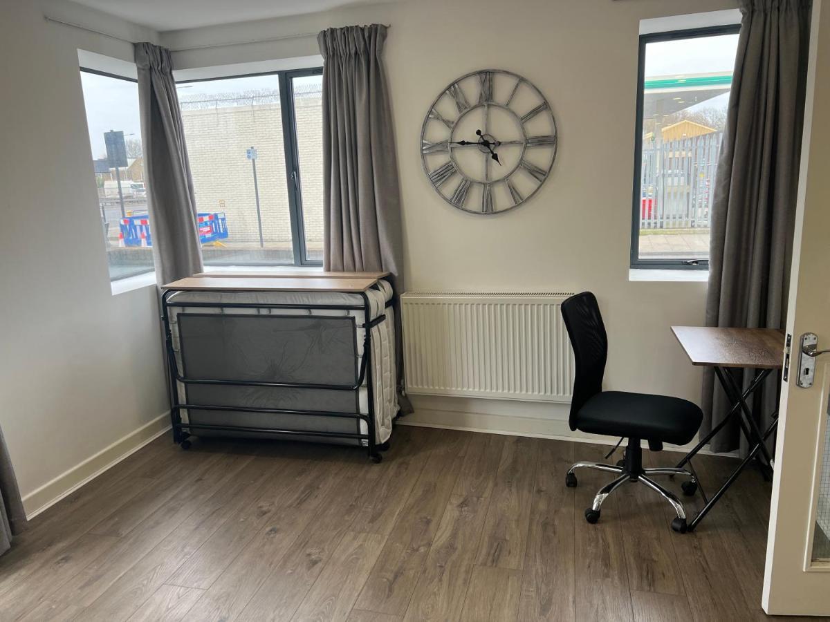 3Bed Flat 3Wc And Great Location Near Excel City Airport O2 And Canning Town Station Villa London Exterior photo