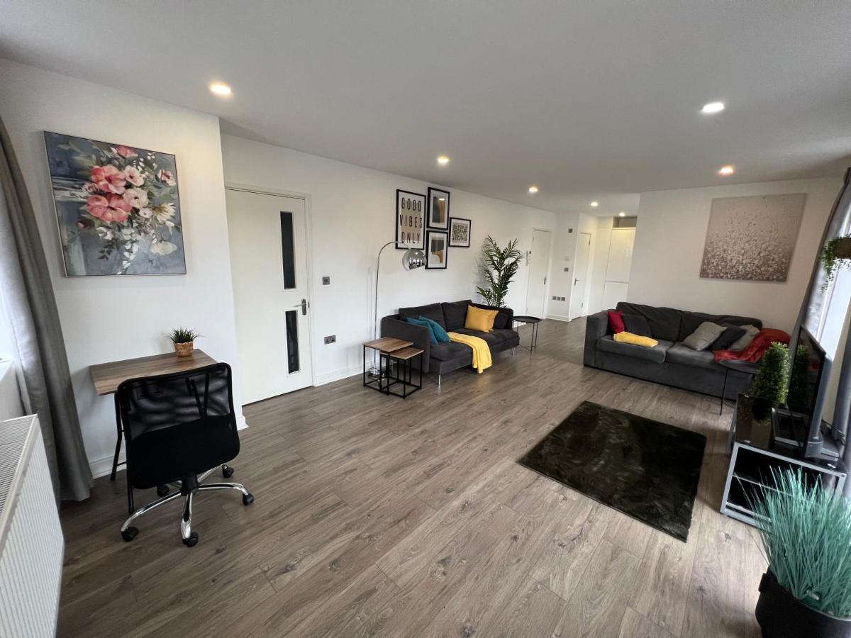 3Bed Flat 3Wc And Great Location Near Excel City Airport O2 And Canning Town Station Villa London Exterior photo