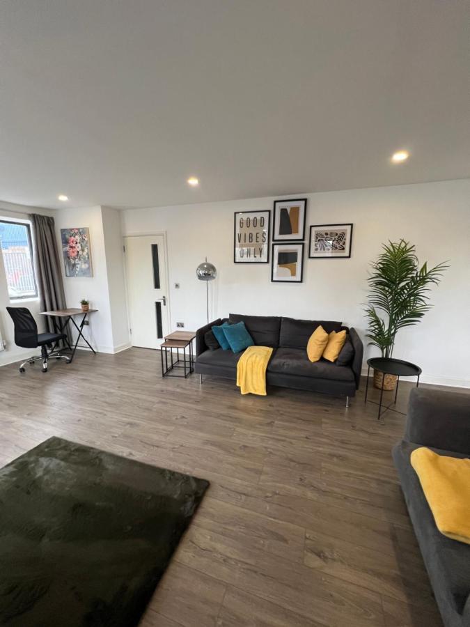 3Bed Flat 3Wc And Great Location Near Excel City Airport O2 And Canning Town Station Villa London Exterior photo