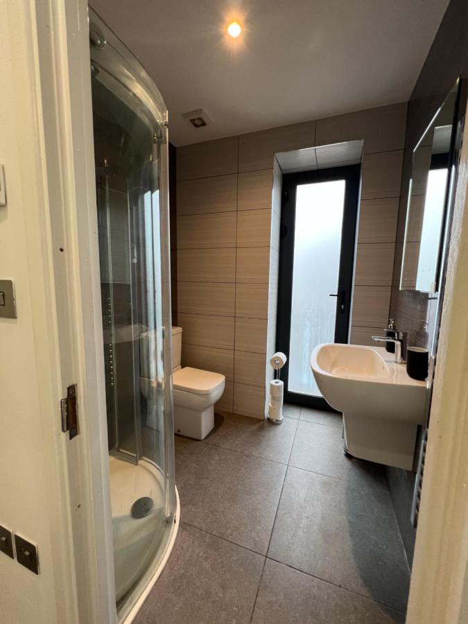 3Bed Flat 3Wc And Great Location Near Excel City Airport O2 And Canning Town Station Villa London Exterior photo