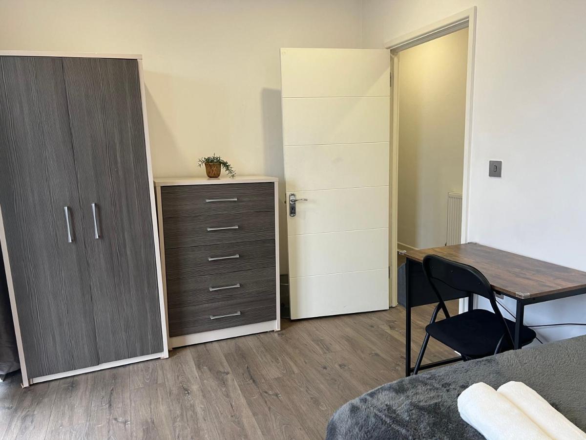 3Bed Flat 3Wc And Great Location Near Excel City Airport O2 And Canning Town Station Villa London Exterior photo